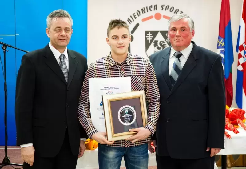 Proglašenje najuspješnijih sportašica, sportaša i sportskih klubova u 2011. godini – fotografija 16