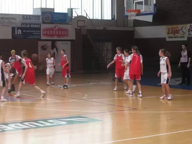 Prvi međunarodni zimski turnir za sportske škole – fotografija 1