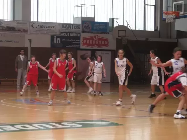 Prvi međunarodni zimski turnir za sportske škole – fotografija 3