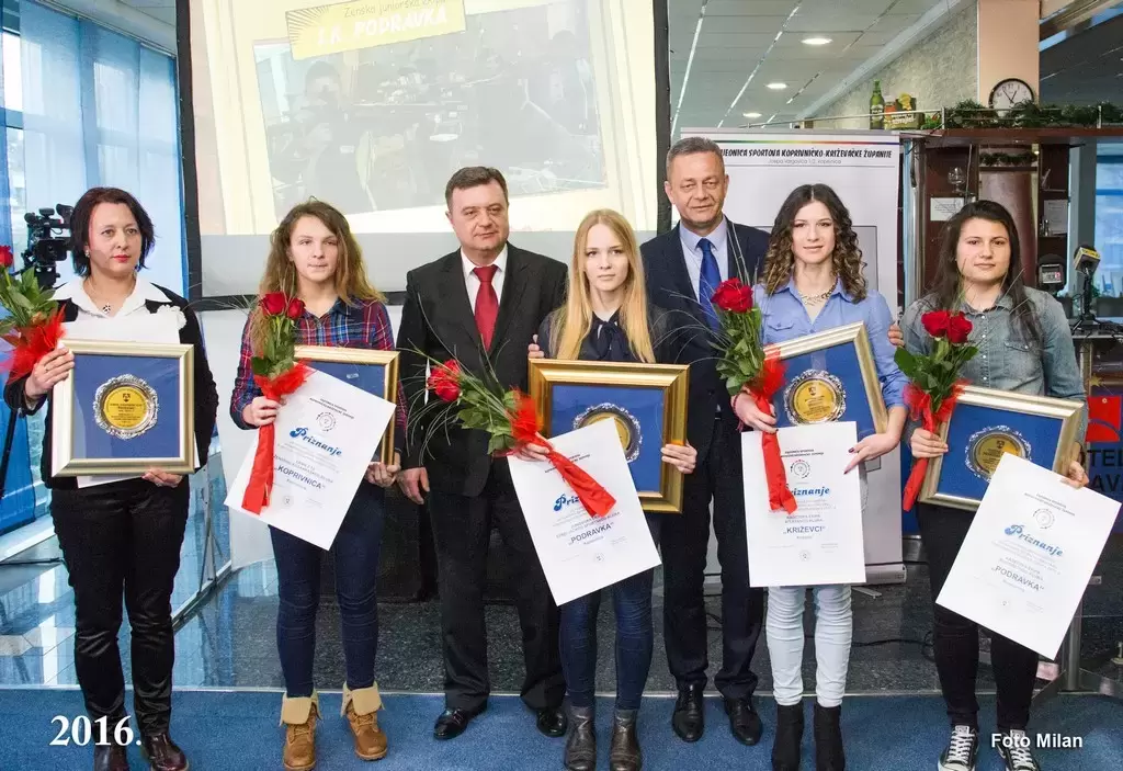 Proglašenje najuspješnijih sportašica, sportaša i sportskih klubova u 2015. godini – fotografija 22