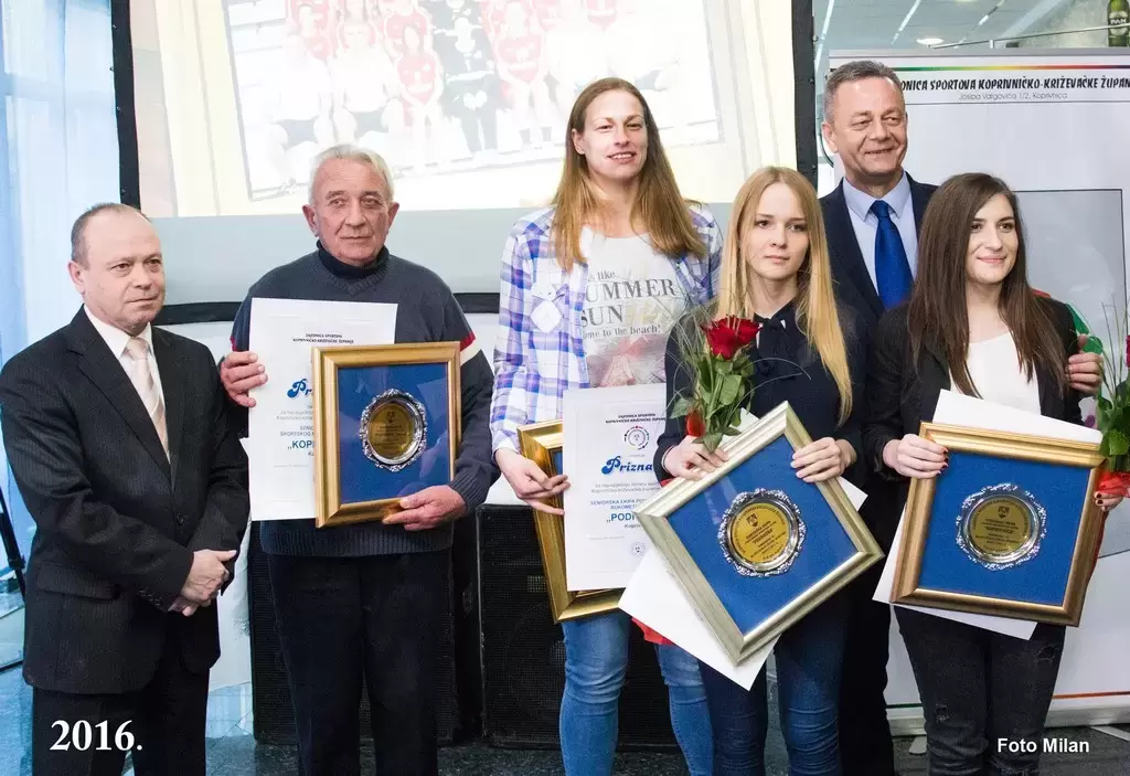 Proglašenje najuspješnijih sportašica, sportaša i sportskih klubova u 2015. godini – fotografija 35