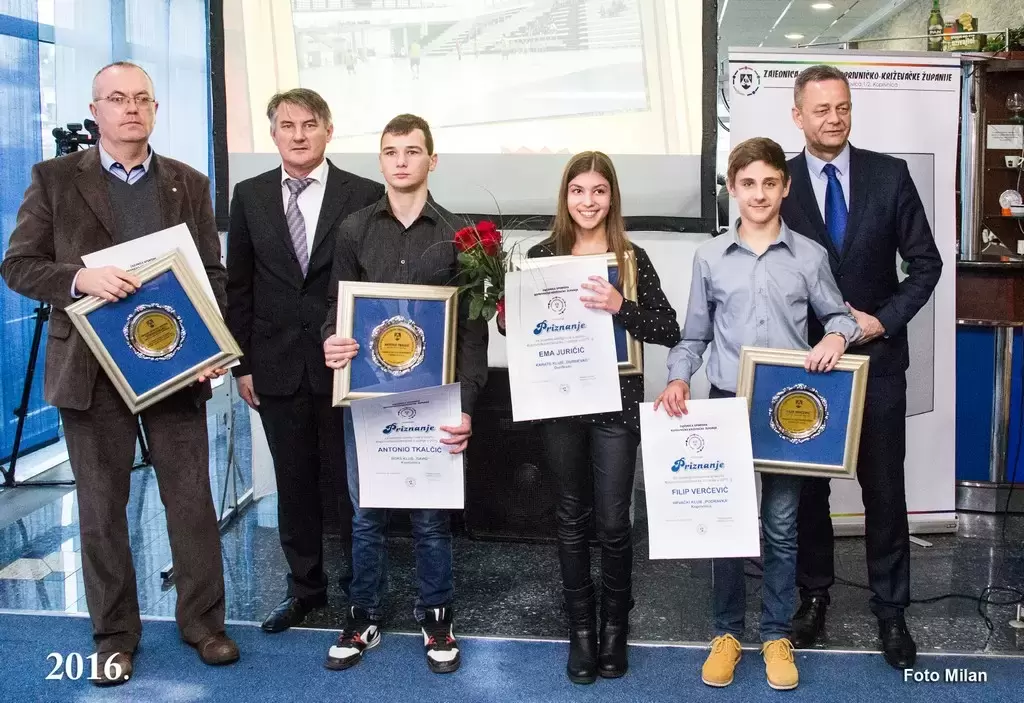 Proglašenje najuspješnijih sportašica, sportaša i sportskih klubova u 2015. godini – fotografija 45