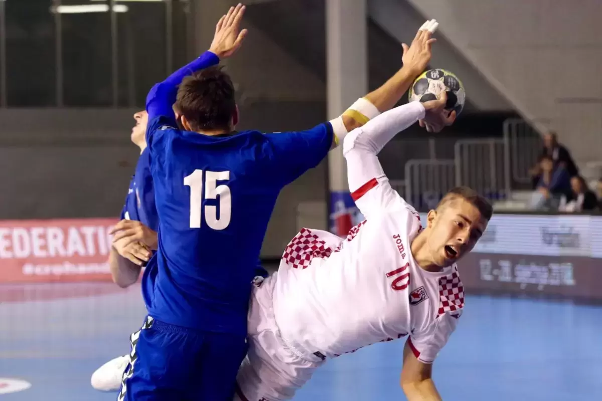 M18 Euro 2016 EHF | Zajednica sportova Koprivničko križevačke zajednice | Hrvatska : Češka