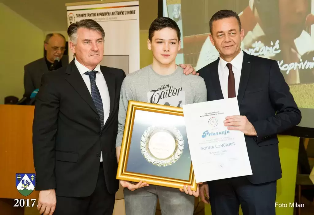 Proglašenje najboljih sportašica, sportaša i sportskih klubova u 2016. godini – fotografija 75