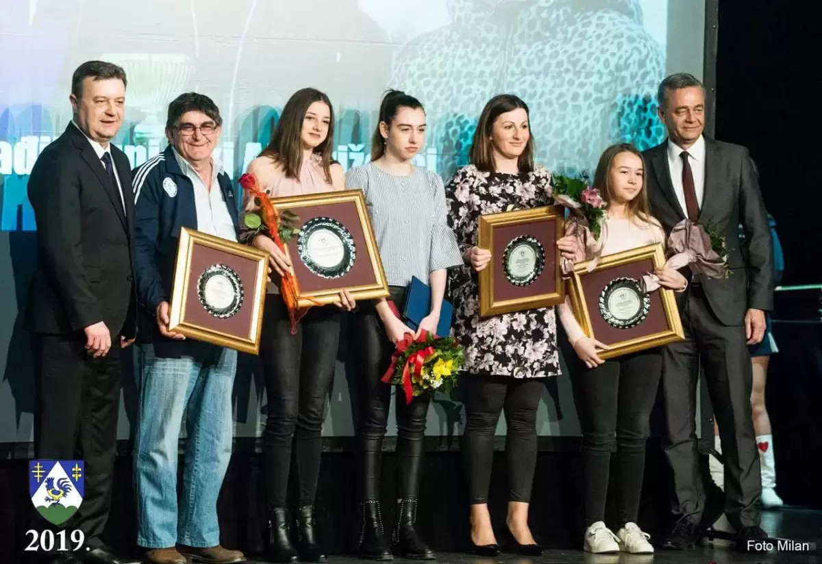 Proglašenje najboljih sportašica, sportaša i sportskih klubova u 2018 godini – fotografija 35