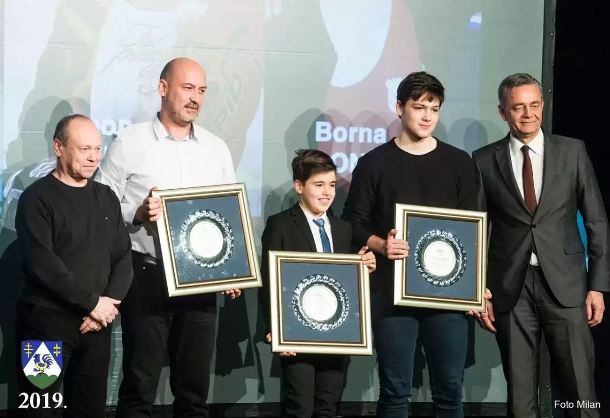 Proglašenje najboljih sportašica, sportaša i sportskih klubova u 2018 godini – fotografija 74