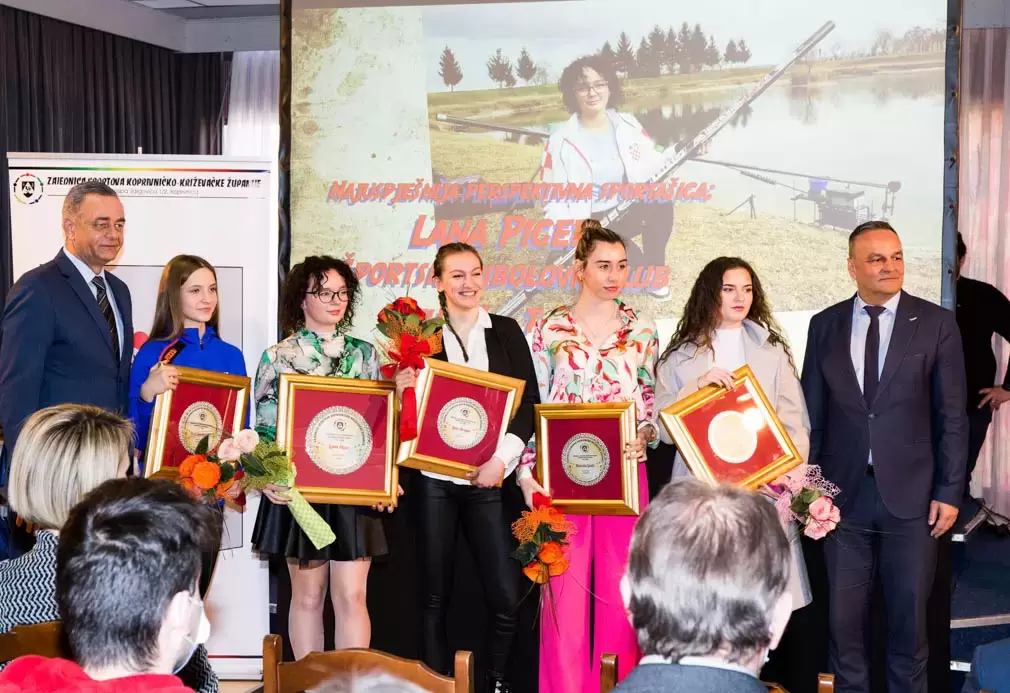 PROGLAŠENJE NAJBOLJIH SPORTAŠICA, SPORTAŠA I SPORTSKIH KLBA U 2021. GODINI – fotografija 3