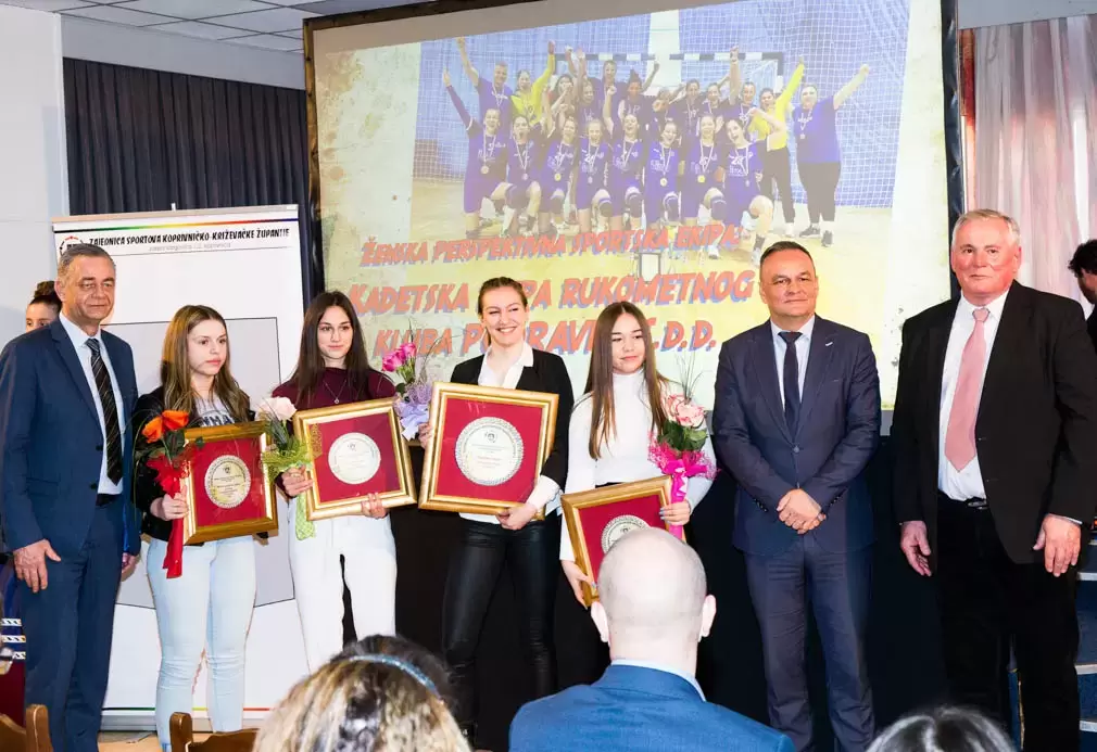 PROGLAŠENJE NAJBOLJIH SPORTAŠICA, SPORTAŠA I SPORTSKIH KLBA U 2021. GODINI – fotografija 5