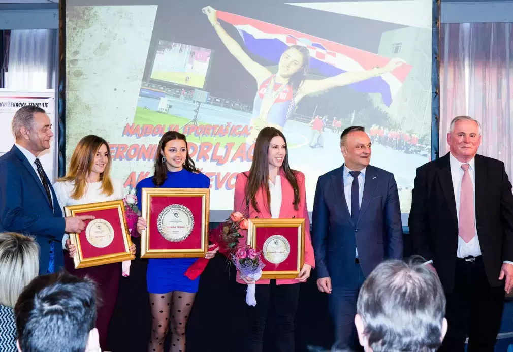 PROGLAŠENJE NAJBOLJIH SPORTAŠICA, SPORTAŠA I SPORTSKIH KLBA U 2021. GODINI – fotografija 7
