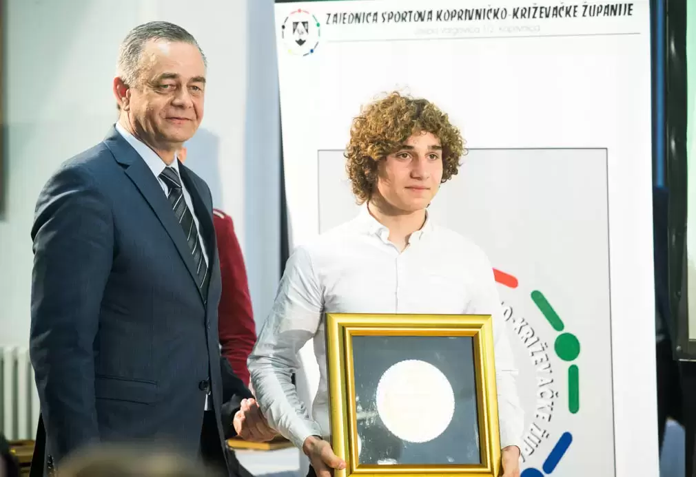 PROGLAŠENJE NAJBOLJIH SPORTAŠICA, SPORTAŠA I SPORTSKIH KLBA U 2021. GODINI – fotografija 32