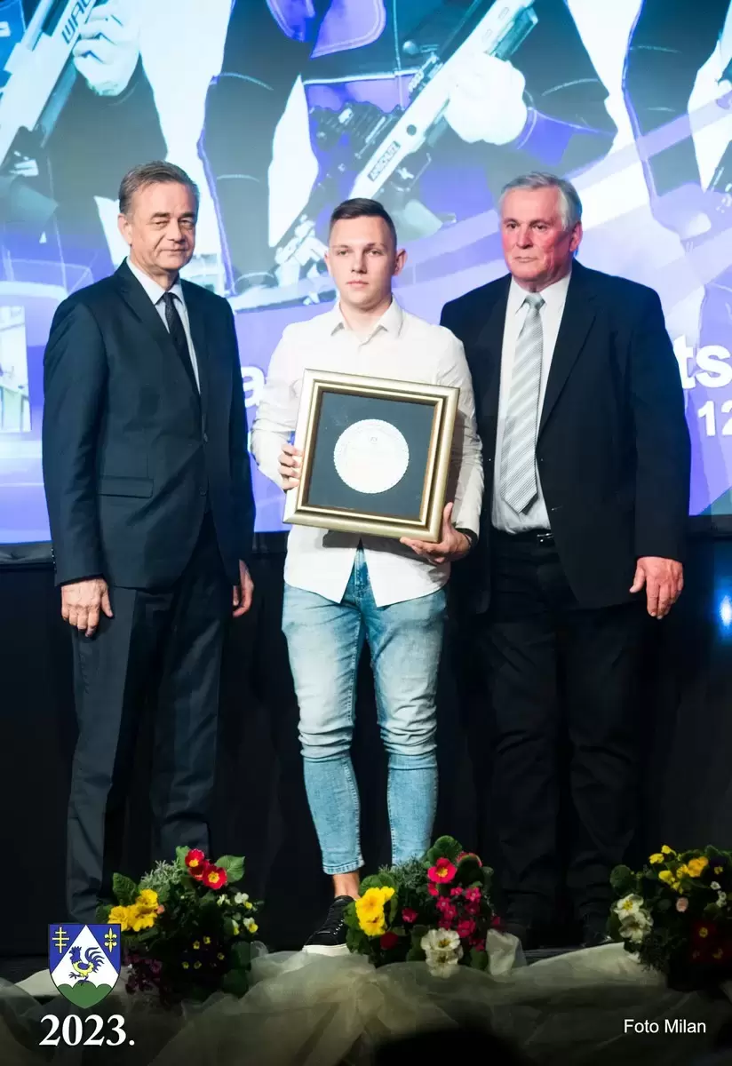 Proglašenje najboljih sportašica, sportaša i sportskih klubova u 2022. godini – fotografija 32