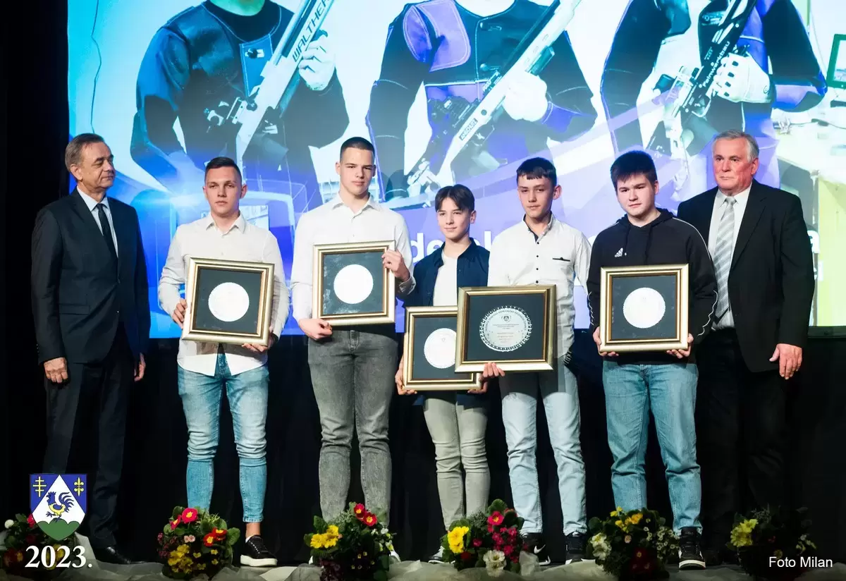 Proglašenje najboljih sportašica, sportaša i sportskih klubova u 2022. godini – fotografija 33