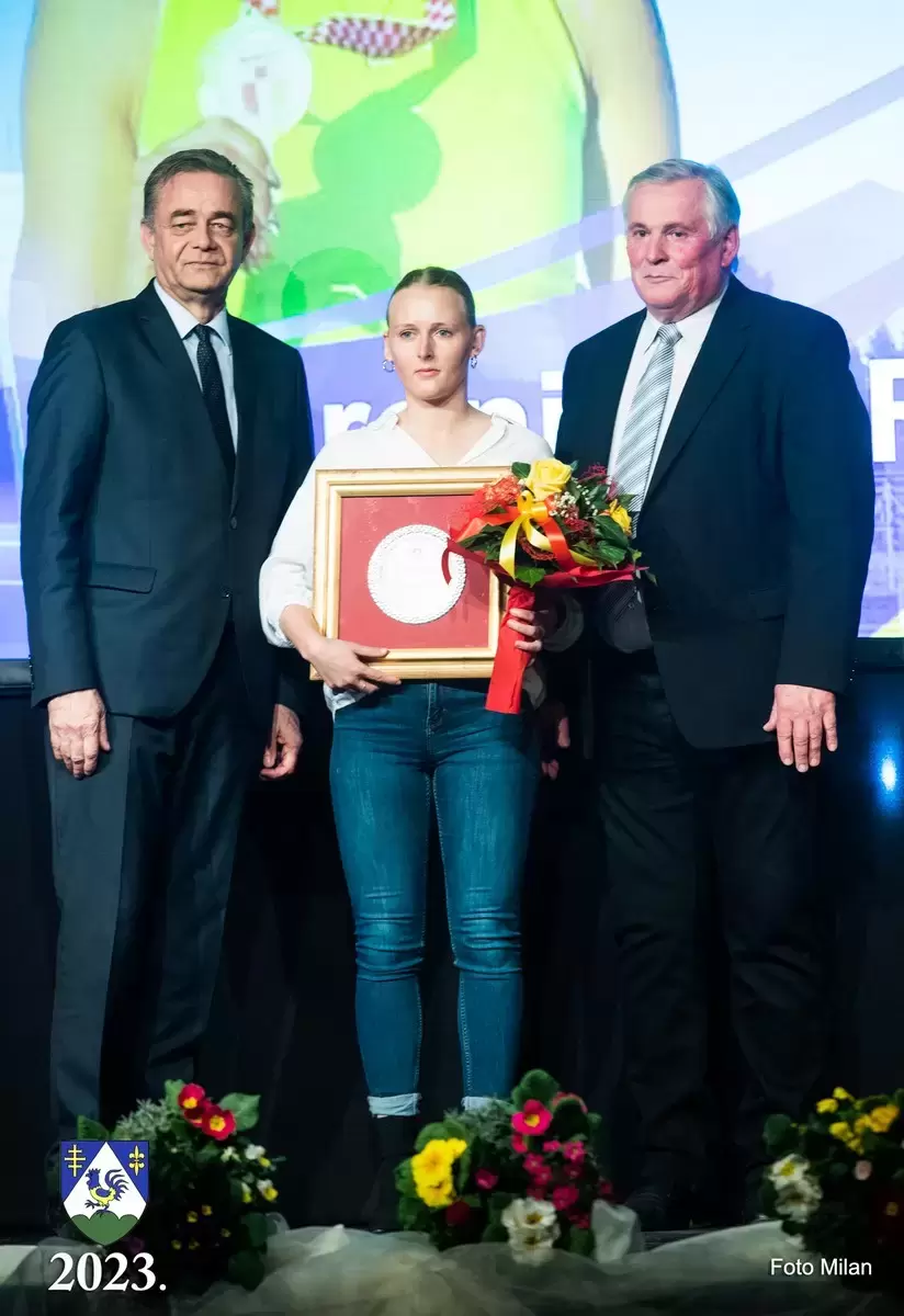 Proglašenje najboljih sportašica, sportaša i sportskih klubova u 2022. godini – fotografija 36