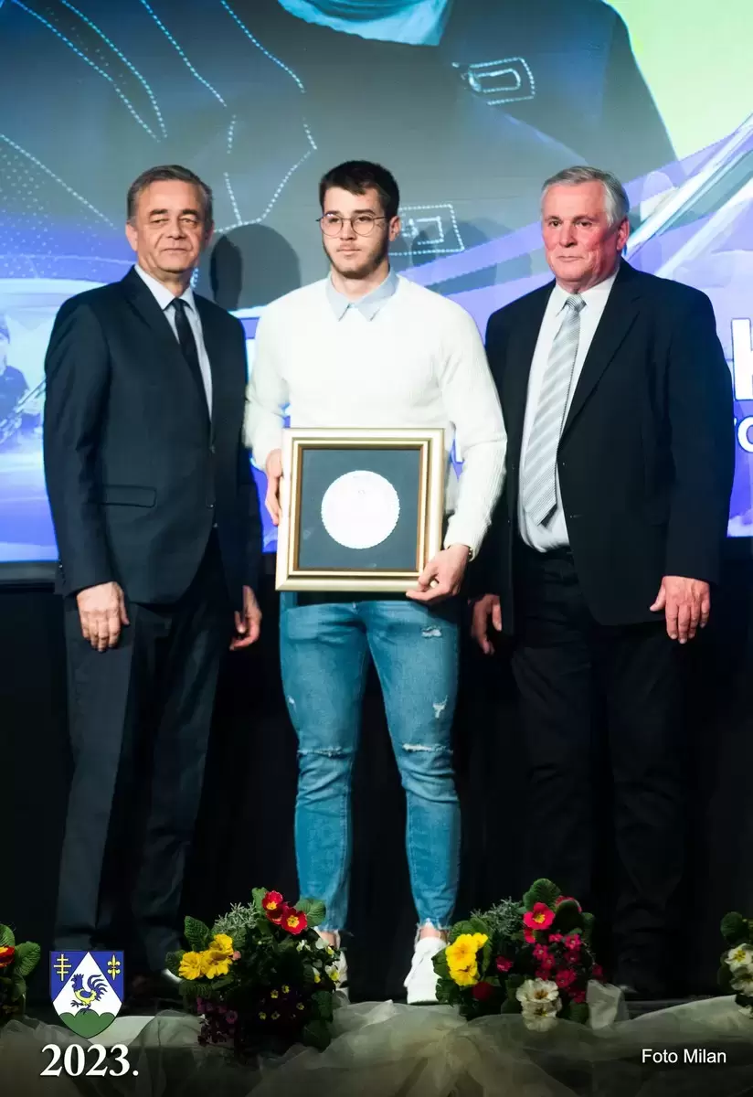 Proglašenje najboljih sportašica, sportaša i sportskih klubova u 2022. godini – fotografija 44