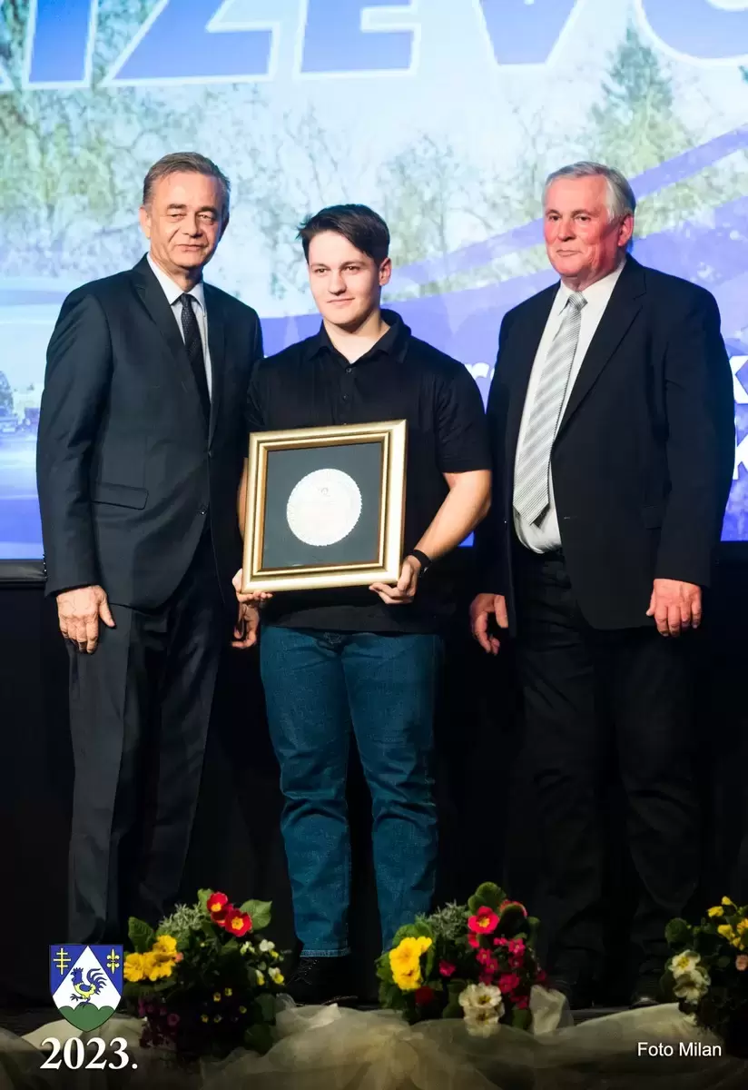Proglašenje najboljih sportašica, sportaša i sportskih klubova u 2022. godini – fotografija 54