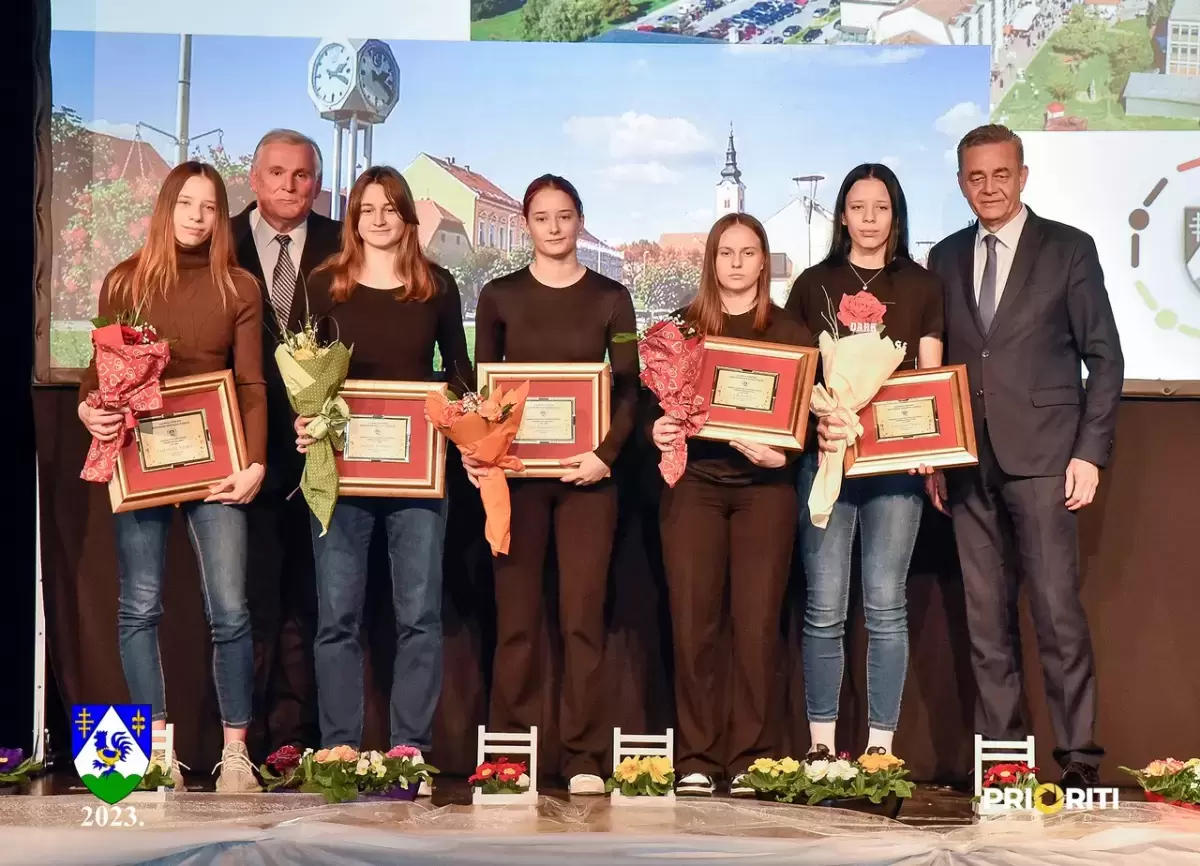 Proglašenje najboljih sportašica, sportaša i sportskih klubova u 2023. godini – fotografija 46