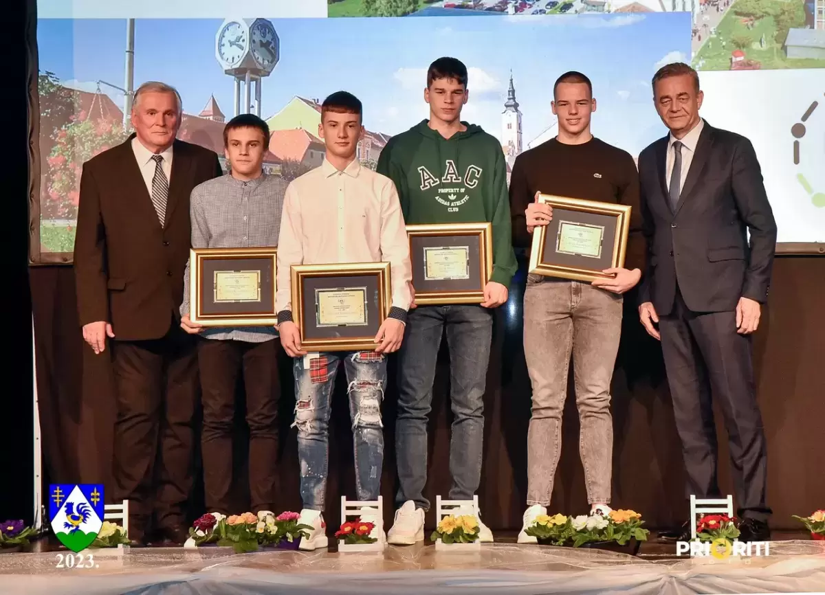 Proglašenje najboljih sportašica, sportaša i sportskih klubova u 2023. godini – fotografija 42